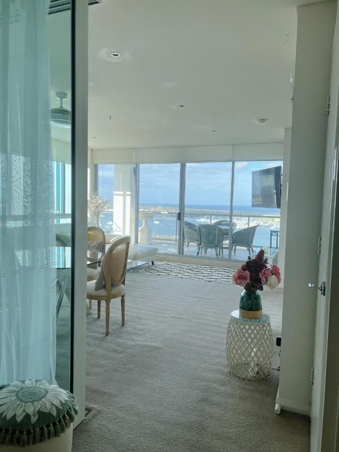 Stunning View Close To Everything โกลด์โคสต์ ภายนอก รูปภาพ